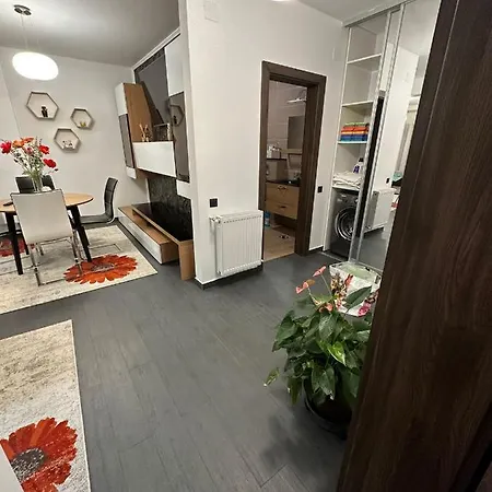 Wonderful View Apartment *